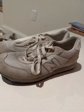 New Balance Sneakers